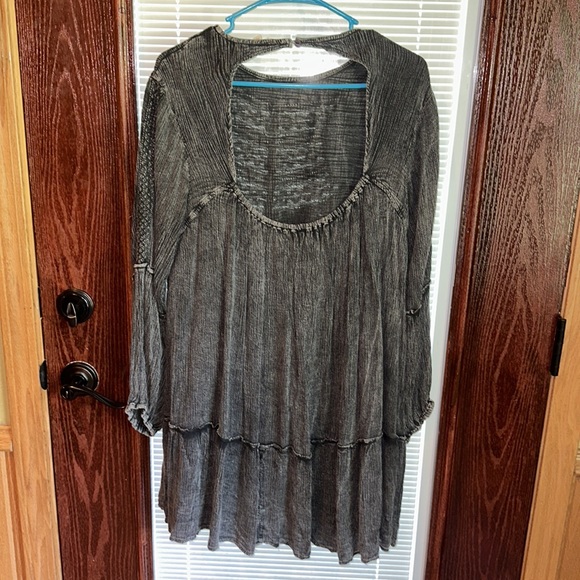 Rebellion Again Tunic - Picture 5 of 9